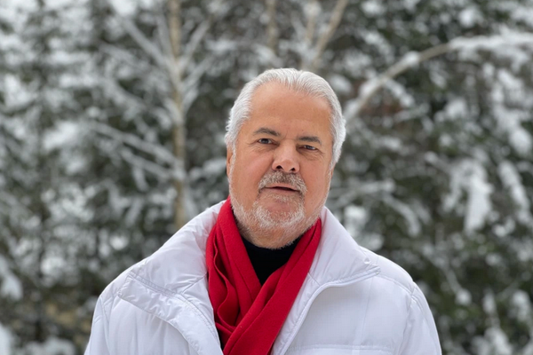 Adrian Năstase crede că războiul hibrid ne-a impus “lideri convenabili”