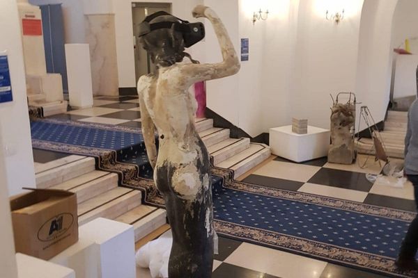 Văzând “Drăcoaicele,” Marcel Ciolacu s-a lămurit ce e neomarxismul