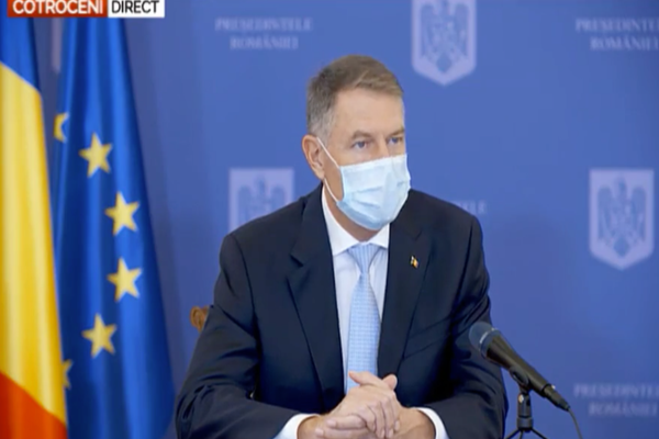 Klaus Iohannis a promulgat eliminarea pensiilor speciale ale parlamentarilor