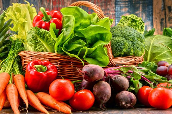 Adrian Chesnoiu temperează frica de creștere a prețurilor la alimente