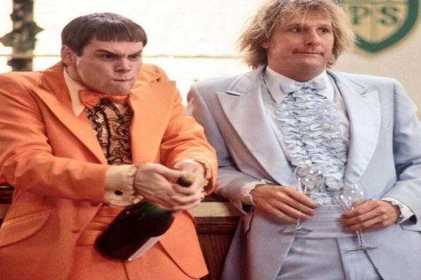 CIOLACU  vede filme cu Tăntălăul și Gogomanul la Palatul Victoria 