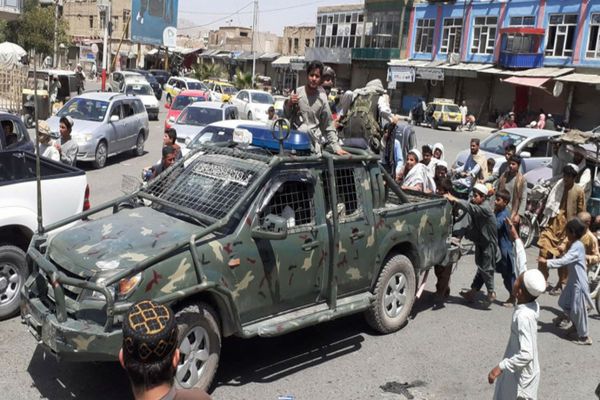 UE alocă 200 de milioane de euro pentru refugiații din Afganistan