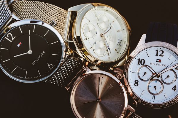 MARȚI,TREI CEASURI RELE?