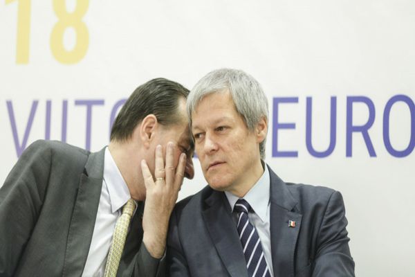 Miron Mitrea anunță separarea apelor: Platforma Liberală a lui Orban și Dreapta progresistă a lui Dacian Cioloș 
