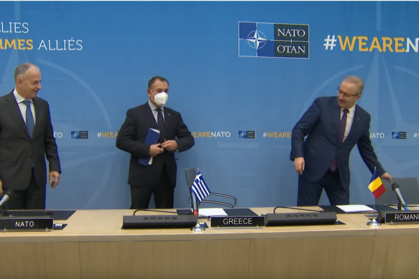 Dîncu, ucis de glonțul englezei