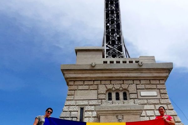 Codrin Ștefănescu: Dumnezeu iubește România