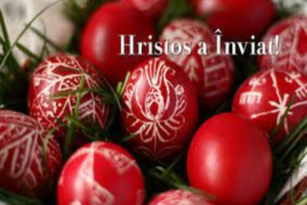 HRISTOS A ÎNVIAT!