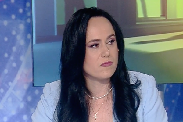 SIMONA BUCURA OPRESCU: „FRANȚA ESTE UN MODEL PENTRU ECONOMIA SOCIALĂ ÎN ROMÂNIA