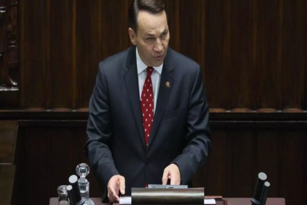 MESAJUL UNUI OFICIAL EUROPEAN CĂTRE RUȘI: „NU AVEȚI DESTUL PĂMÂNT? 11 FUSURI ORARE ȘI TOT NU SUNT SUFICIENTE?”