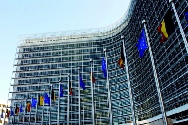 MINIȘTRII APĂRĂRII ȘI DE EXTERNE AI UE DISCUTĂ LA BRUXELLES DESPRE SPRIJINUL PENTRU UCRAINA ȘI REÎNARMAREA EUROPEI