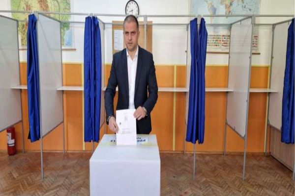 LIDERUL PSD SIBIU: AM VOTAT PENTRU UN PREȘEDINTE CARE SĂ UNEASCĂ TOȚI ROMÂNII