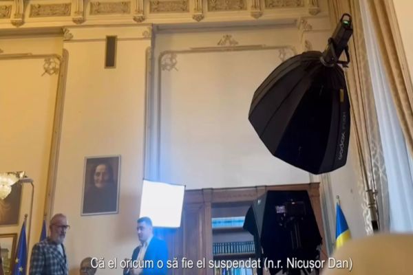 ÎNREGISTRARE EXPLOZIVĂ DIN NOAPTEA ALEGERILOR: DECLARAȚIA ȘOCANTĂ A LUI IUDA BECALI DESPRE NICUȘOR DAN: ”ORICUM O SĂ FIE SUSPENDAT PESTE UN AN!” - DOVADA FĂȚĂRNICIEI - VIDEO 
