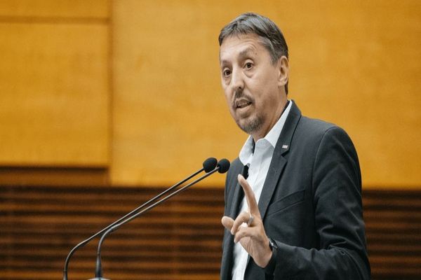 Ministrul Educației cere deblocarea urgentă a concursului de Titularizare 2026. David confirmă discuțiile cu premierul Bolojan