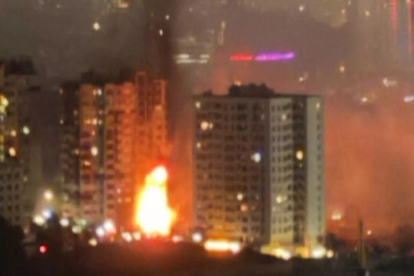 ALERTĂ MONDIALĂ! ISRAELUL A LANSAT UN ATAC MAJOR ASUPRA IRANULUI. TRUMP REUNEȘTE CONSILIUL DE SECURITATE NAȚIONALĂ