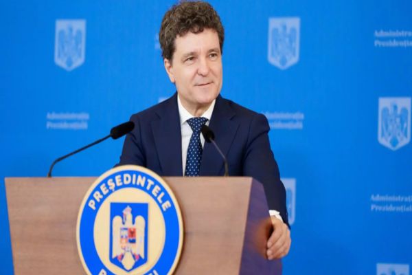 ÎNTÂLNIRE CRUCIALĂ LA COTROCENI. NICUȘOR DAN I-A CHEMAT PE LIDERII COALIȚIEI SĂ DISCUTE DESPRE PACHETELE FISCAL-BUGETARE 