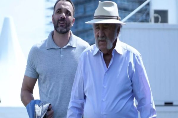 ȚIRIAC ȘI FIUL DAU TUNUL SECOLULUI! MILIONARI PE SPINAREA STATULUI: 40 DE MILIOANE DE EURO TOCAȚI ÎNTR-UN CONTRACT-BOMBĂ 