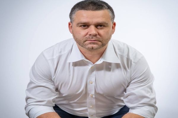 Ciprian Ciucu propune o dezbatere cu primii cinci candidați din sondaje: „Haideți ca, în sfârșit, să vorbim și despre viziuni și proiecte”
