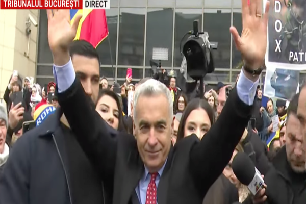 Călin Georgescu, mesaj crucial după ieșirea din sala de judecată: „Președintele României reprezintă statul paralel, nu statul român”