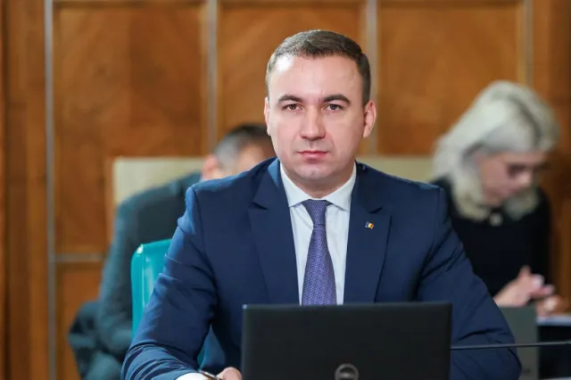 PSD a depus un proiect prin care ar urma să fie prelungită cu trei luni plafonarea prețului la motorină
