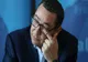 Anca Alexandrescu a scos cuiul unei  grenade penale din haina lui Victor Ponta 