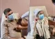 Marcel Ciolacu s-a vaccinat, dar nu înainte de mama sa